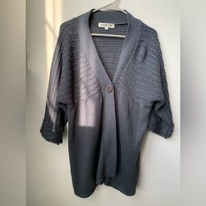 SUSPICIOUS LINES Women’s Gray Single Button 3/4 Sleeves Cardigan Sweater